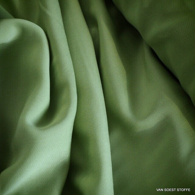 100 % Tencel™ schwerer 3/1 Soft Gabardine in Gelb-Grün