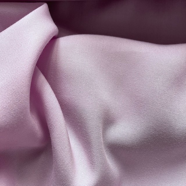 100% Lyocell-Tencel fine twill in light pink | View: 100% Lyocell-Tencel fine twill in light pink