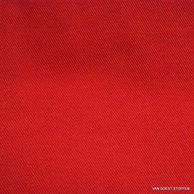 100% Lyocell - Tencel fine twill in red | View: 100% Lyocell - Tencel fine twill in red