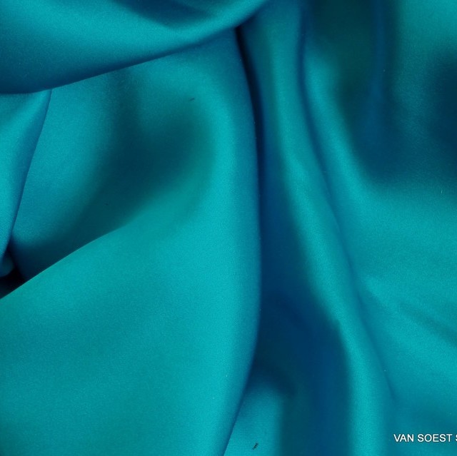 100% silk light satin in sky blue | View: 100% silk light satin in sky blue