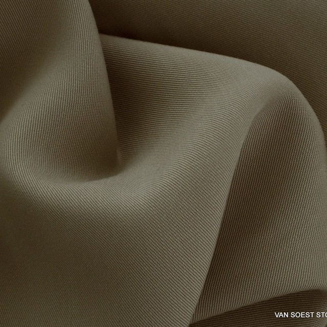 100% Tencel ™ fine twill in color mud