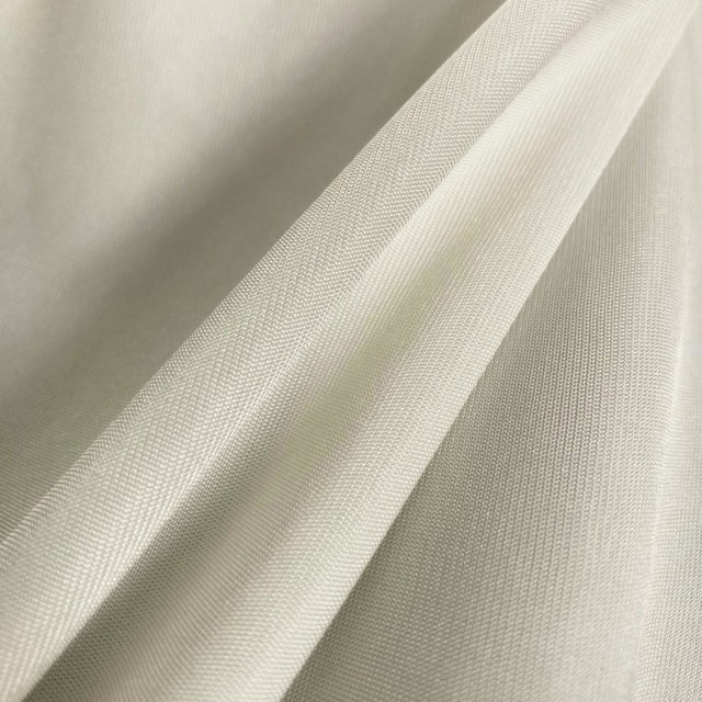 100% Viskose Jersey hochglänzend, glatter Griff & toller Fall Off White | Ansicht: 100% Viskose Jersey hochglänzend, glatter Griff & toller Fall Off White