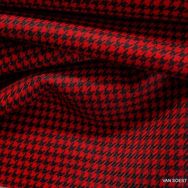 100% Wool Houndstooth Cherry Red & Dark Anthracite | View: 100% Wool Houndstooth Cherry Red & Dark Anthracite
