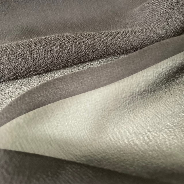 100% ital. Designer Silk Crepe Georgette Chiffon High Twisted Yarn Dark Grey | View: 100% ital. Designer Silk Crepe Georgette Chiffon High Twisted Yarn Dark Grey