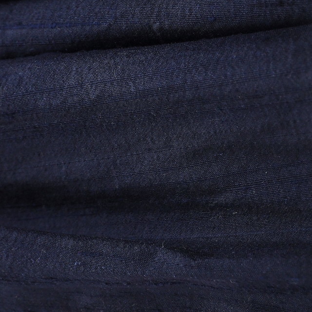100% Seidendupion in dunkel Blau