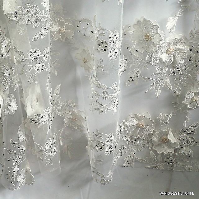 3D Pearls and Rhinestones Lace in white | View: 3D pearls and rhinestones lace in white