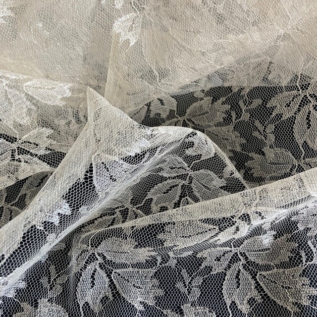 Leaves jacquard 100% nylon tulle non-stretch in light nude | View: Leaves jacquard 100% nylon tulle non-stretch in light nude