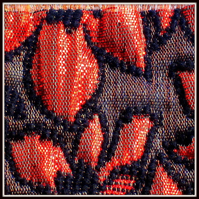 Flower brocade - Chiné in red-black | View: Flower brocade in red and black