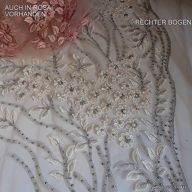 Bordüren 3D Couture Spitze mit Perlen und Silber Straß in Weiß | Ansicht: Bordüren 3D Couture Spitze mit Perlen und Silber Straß in Weiß