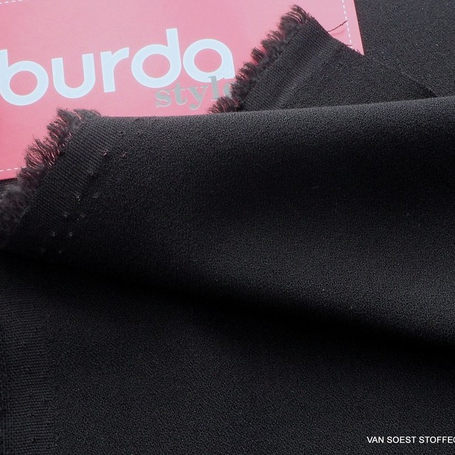 Burda style soft Krepp in tief-Schwarz