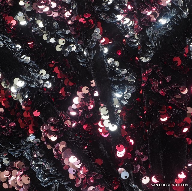 Couture 3D sequins diamonds - silver red pink - on black high stretch velvet | View: Couture 3D sequins diamonds - silver red pink - on black high stretch velvet