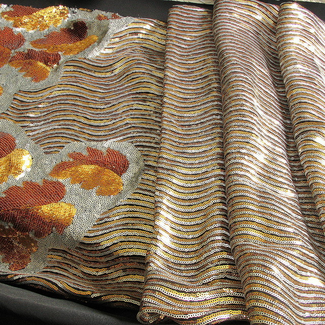 Couture Pailletten Bordüre in Gold Silber Schwarz | Ansicht: Couture Pailletten Bordüre in Gold Silber Schwarz