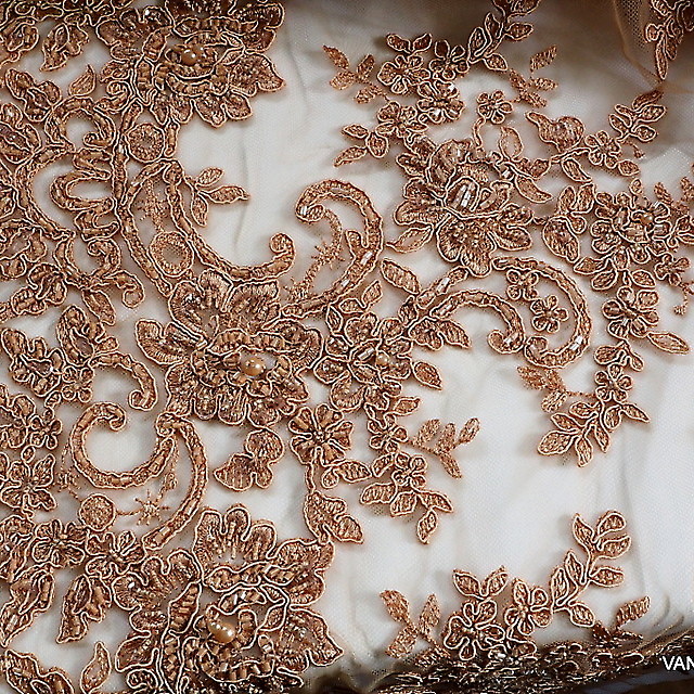 Pearls and bars haute couture embroidery in coffee-nougat | View: Pearls and bars haute couture embroidery in coffee-nougat