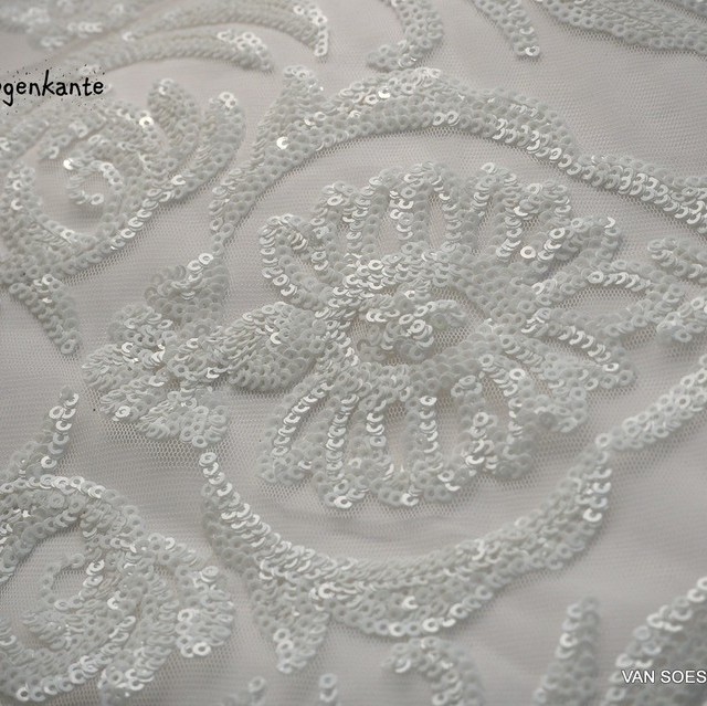 Couture lace with white - White mini sequins