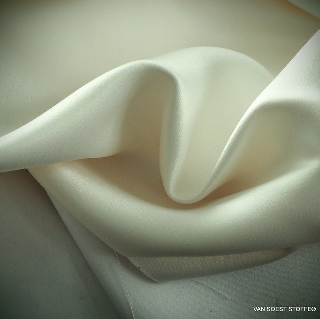 Cream colored vintage luxury satin | View: Cream colored vintage luxury satin