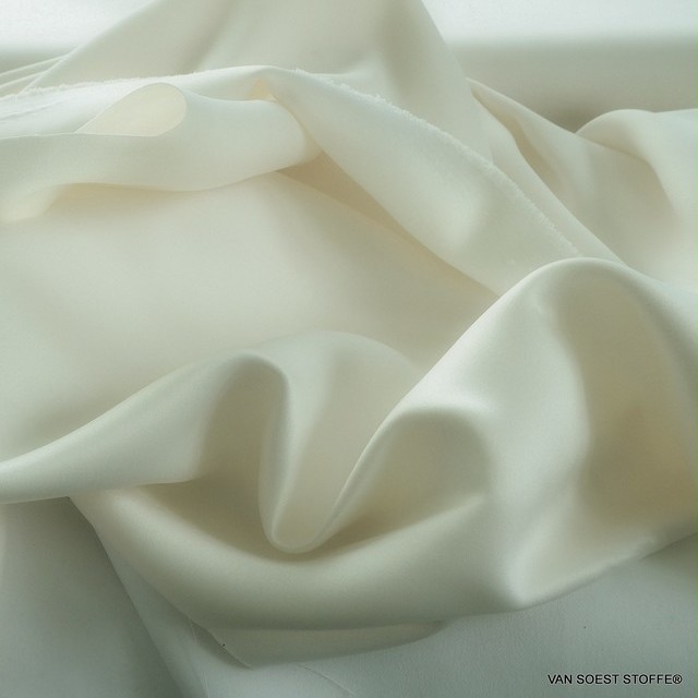 Creme farbiger Vintage Luxus Satin | Ansicht: Creme farbiger Vintage Luxus Satin