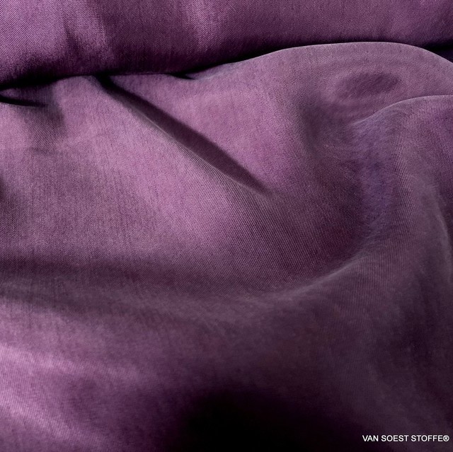 Cupro-Rayon Twill Sandwashed in the color Plum | View: Cupro-Rayon Twill Sandwashed in the color Plum