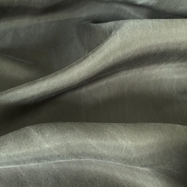 Cupro-Rayon Twill sandwashed in the color Mud | View: Cupro-Rayon Twill Sandwashed in the color Mud