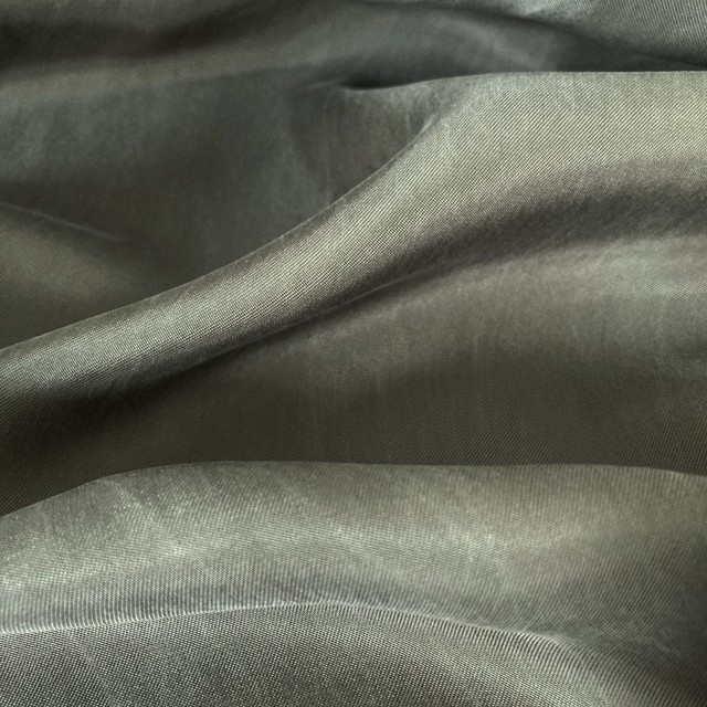 Cupro-Rayon Twill sandwashed in der Farbe Mud | Ansicht: Cupro-Rayon Twill Sandwashed in der Farbe Mud