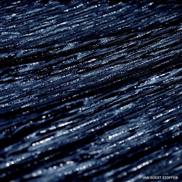Designer stretch velvet plissee with silver lurex threads in night blue | View: Designer stretch velvet plissee with silver lurex threads in night blue