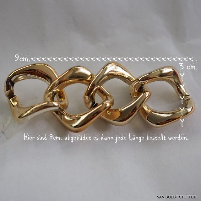 Gold chain in 3 cm. | View: Gold chain width 3 cm.