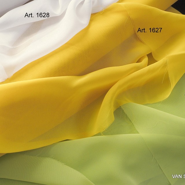 Hauchfeiner Sylvia Chiffon in Gold-Gelb
