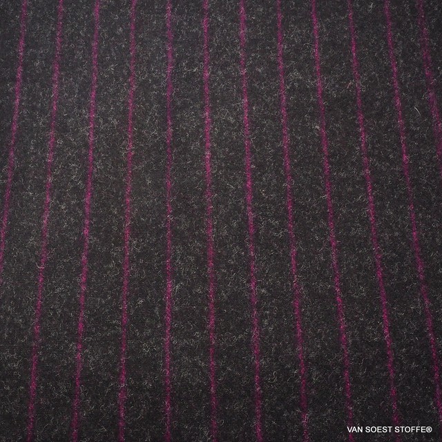 High quality virgin wool pinstripe in pink anthracite | View: High quality virgin wool pinstripe in pink anthracite