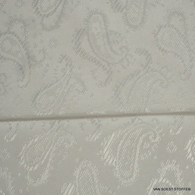 High quality jacquard lining fabric in panna. | View: High-quality Tivoli Jacquard lining in Panna