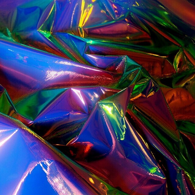 Holografisches Lederimmitat in Farbe Neon Flame | Ansicht: Holografisches Lederimitat in Farbe Neon Flame