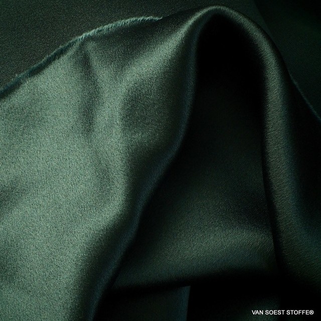 Italian heavy crepe satin in dark green | View: Italian heavy crepe satin in dark green