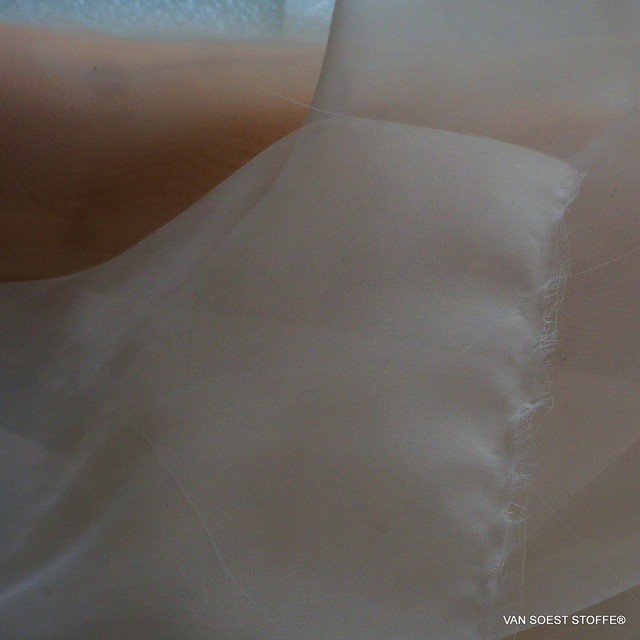 Art. No.: Salmon-rose tinged firm organza Salmon-rose tinged firm organza