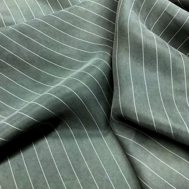 Matt Shiny Dandy Fine Stripe Satin Cupro Mix Grey White | View: Matt Shiny Dandy Fine Stripe Satin Cupro Mix Grey White