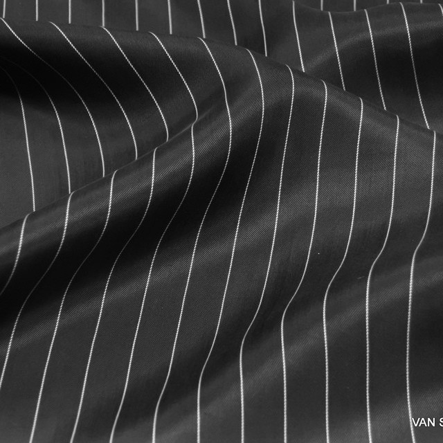 Matt Shiny Dandy Fine Stripe Satin Cupro Mix Black White | View: Matt Shiny Dandy Fine Stripe Satin Cupro Mix Black White