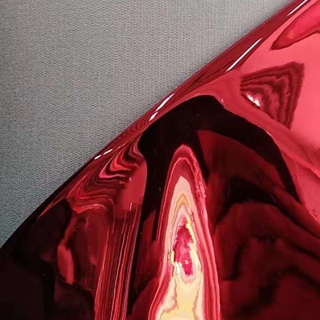 Metallic double fabric in dark red