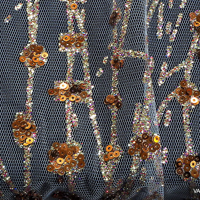 Micro and mini sequins in allover silver and gold exstacy | View: Micro and mini sequins in allover silver and gold exstacy
