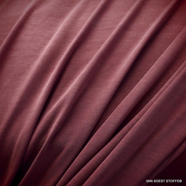 Modal™ Stretch Jersey in dunkel Burgund | Ansicht: Burda style Modal® Stretch Jersey in dunkel Burgund