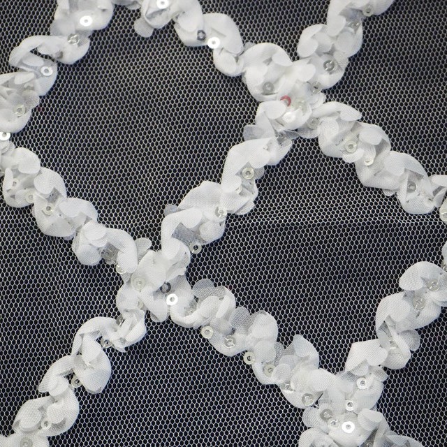 Rhombus Lace in White | View: Rhombus Lace in White