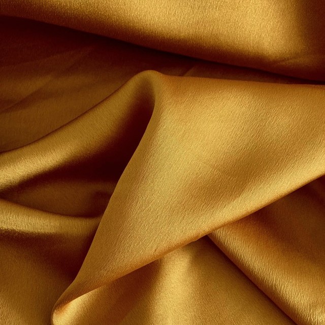 Satin with stretch super light and soft flowing in gold