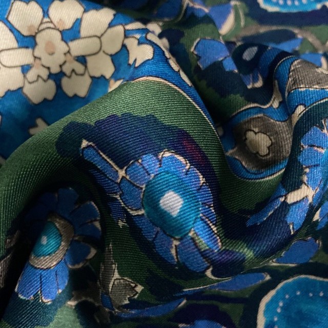 Silk imitation twill with fancy floral fantasy design