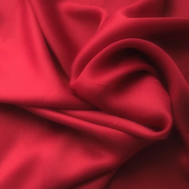 Silky matte shiny bark crepe look in wool Cherry red