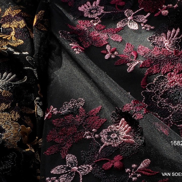 Silver-gold floral embroidery lace | View: Silver-gold floral embroidery lace