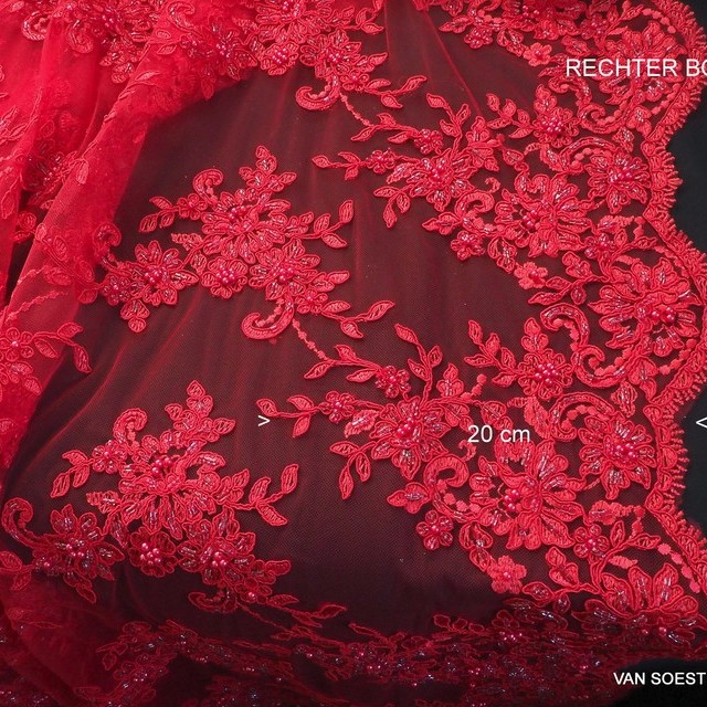 Strass + Perlen + Pailletten bestickter Blumen + Blätter Stickerei in Scharlach Rot | Ansicht: 1630 - Couture Ton in Ton Scharlach Roter Spitze mit Perlen und Straß