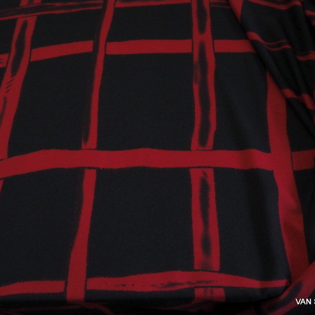 Stretch Designer Karo in Schwarz-Rot | Ansicht: Stretch Designer Karo in Schwarz-Rot