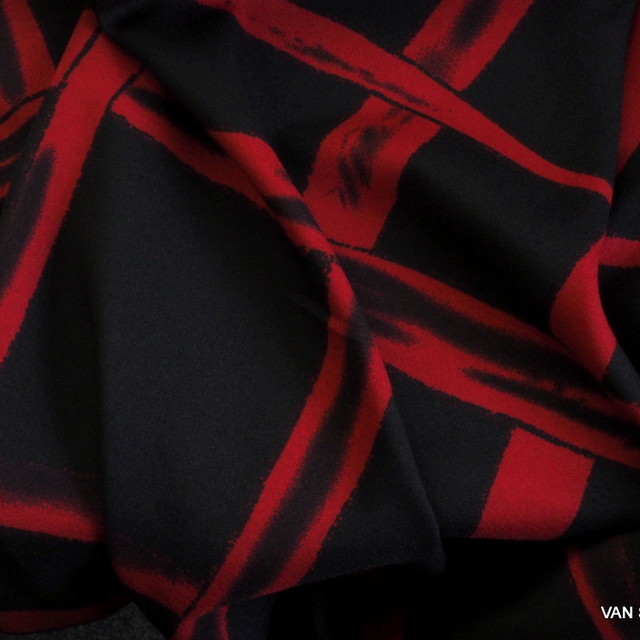 Stretch Designer Karo in Schwarz-Rot | Ansicht: Stretch Designer Karo in Schwarz-Rot