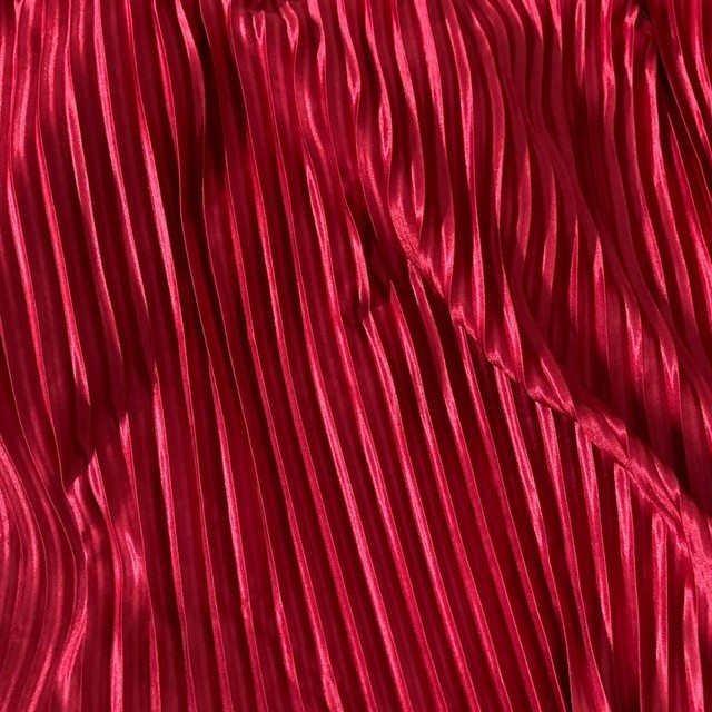 Stretch Falten Plissé in Deep Pink | Ansicht: Stretch Falten Plissé in Deep Pink