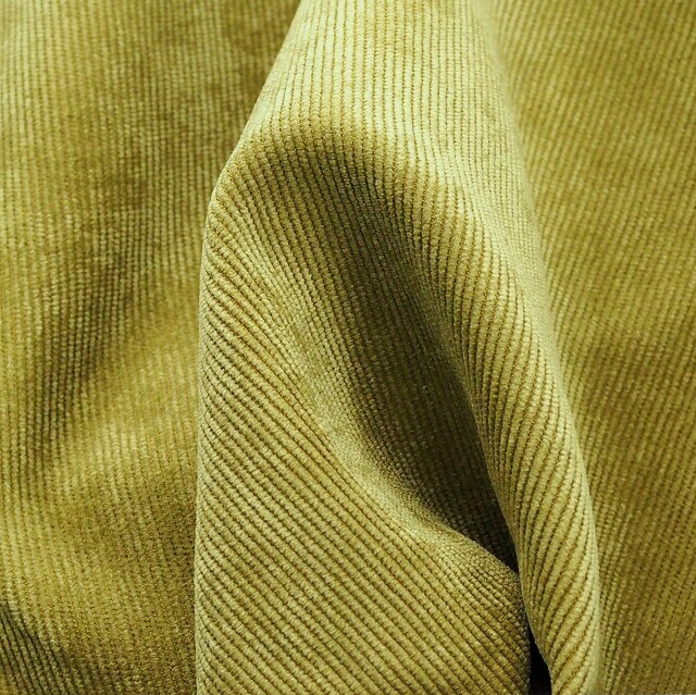 Stretch fine corduroy in great oliv tone. | View: Stretch fine corduroy in great oliv tone.