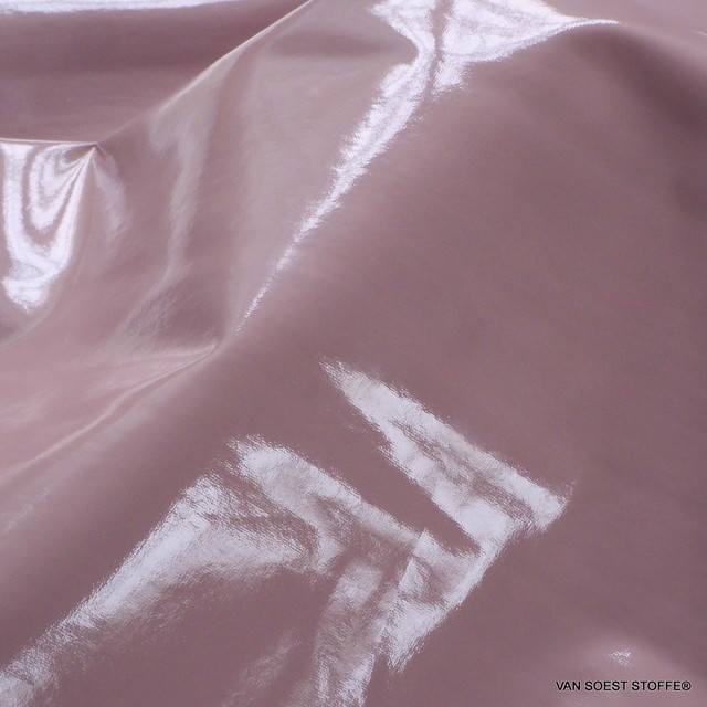 Stretch Wetlook soft Vinyl in Baby Pink | Ansicht: Stretch Wetlook soft Vinyl in Baby Pink mit Softabseite in Weiß