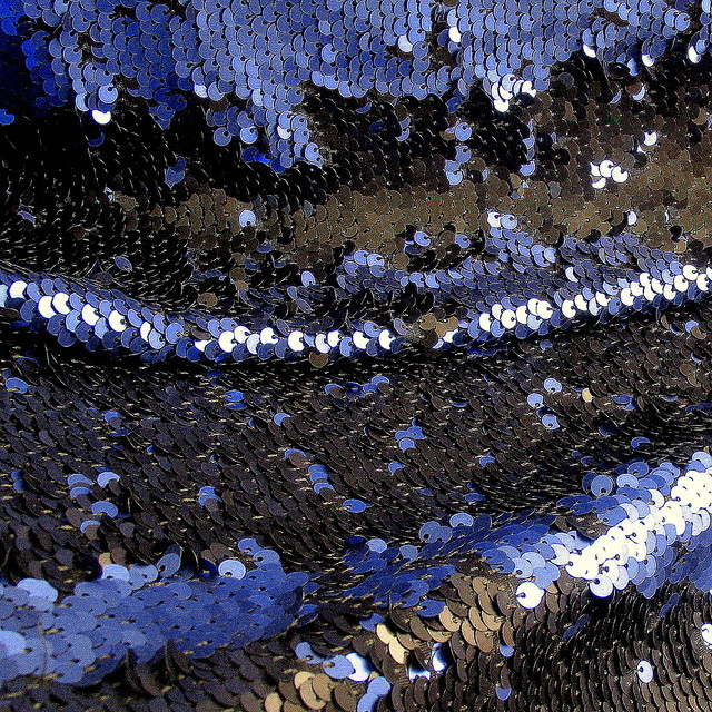 Stretch Zauber Pailletten Schwarz-Violet Matt auf Jersey