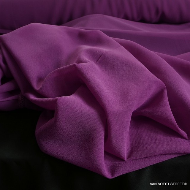 Super feiner Georgette in Magenta | Ansicht: Super feiner Georgette in Magenta