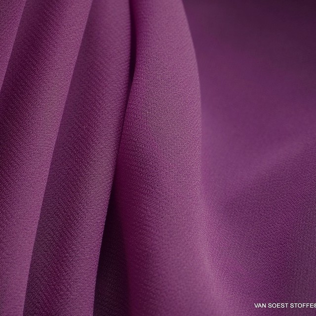 Super fine Georgette in magenta | View: Superfine Georgette in magenta